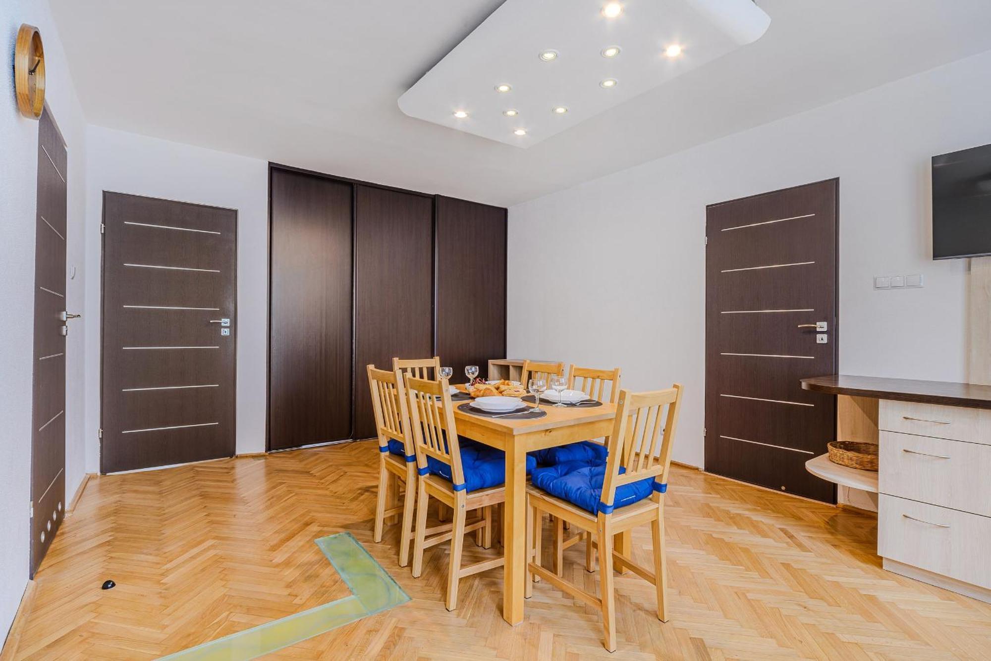 Apartament Leszczynska ワルシャワ エクステリア 写真