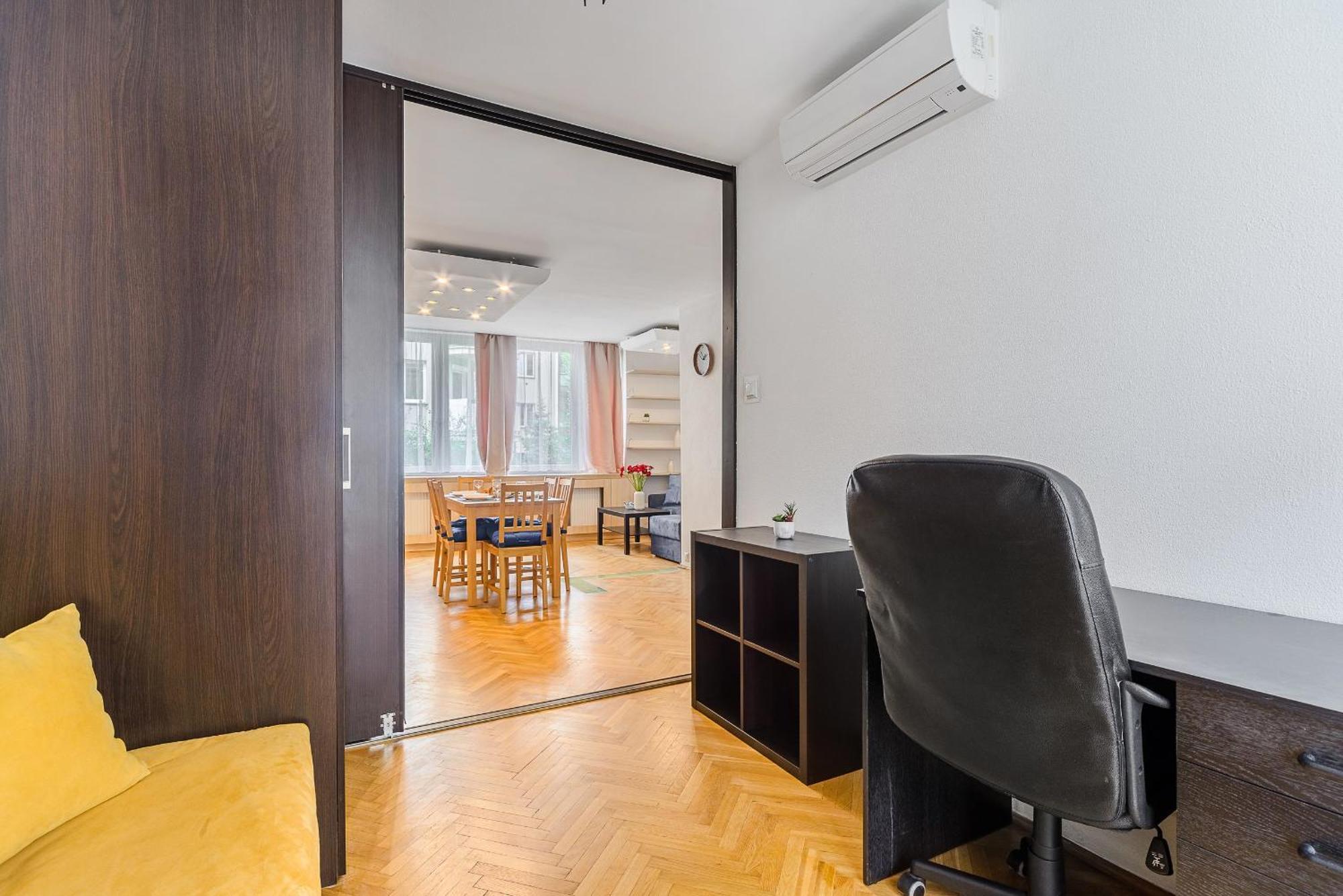 Apartament Leszczynska ワルシャワ エクステリア 写真